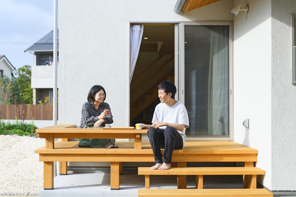 ウッドデッキ | 自然体でいられるナチュラルな住まい　