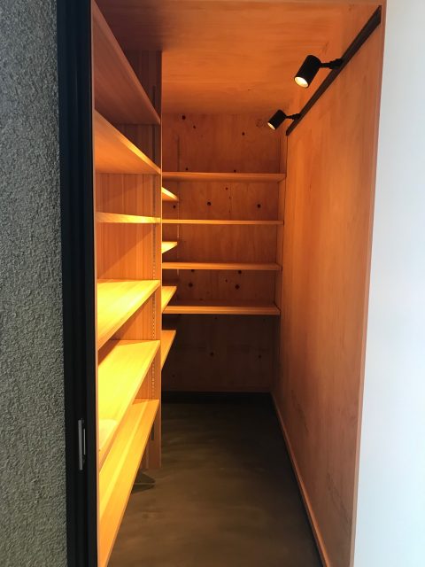 玄関土間収納