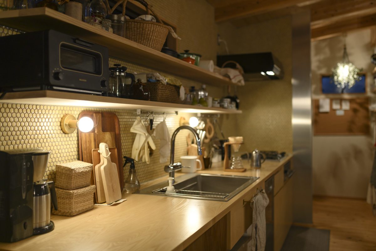造作キッチン | ヴィンテージ家具が似合う家