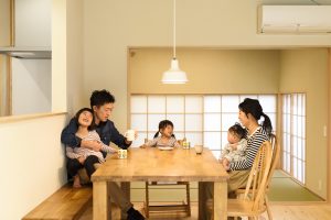  | 田んぼに囲まれて暮らす家　　